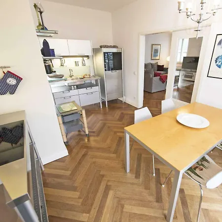 Strandburg In - Wg 10 Mit Balkon Und Meerblick Βίλα Binz