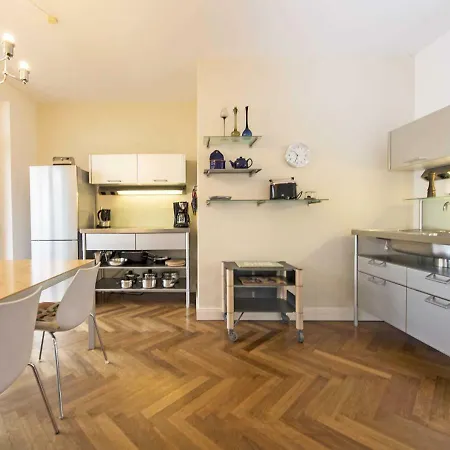 Strandburg In - Wg 10 Mit Balkon Und Meerblick Остзебад Бинц